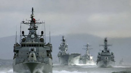 Отряд военных кораблей НАТО прибывает в Финляндию