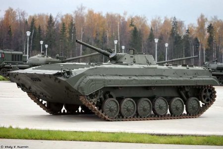 «Отважные» захватили в боях шведскую БМП CV-90 (ФОТО)
