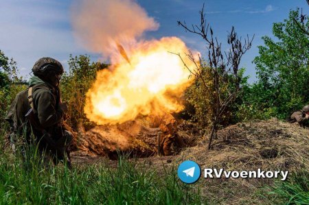 Враг пытается наступать вдоль линии фронта, Армия России отражает атаки