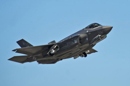 СМИ: Затягивание Соединёнными Штатами поставок F-35 ставит под угрозу безопасность Великобритании