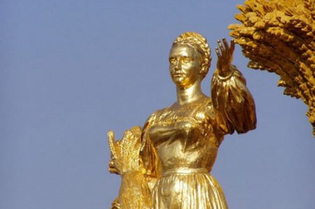 Тимошенко – памятник!
