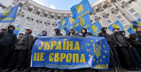 75% украинцев поддерживают евроинтеграцию, – Зубко