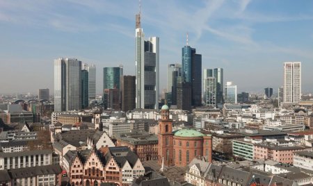 ЕС планирует сделать Франкфурт наследником лондонского Сити