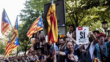 МИД: ситуации в Каталонии обостряется