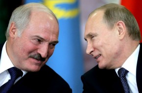 Россия и Беларусь: Кого к кому присоединять?