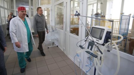 Горсовет Львова заявил, что больницы города почти полностью заполнены