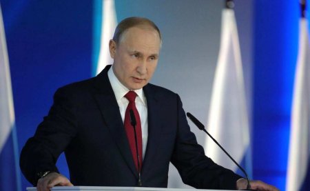 Путин запретил выдворять из России граждан ДНР, ЛНР и Украины